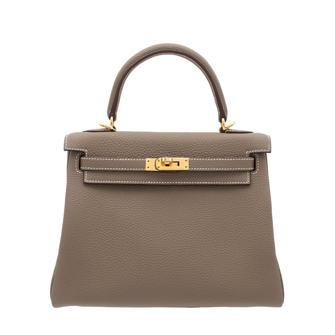 Hermès Kelly 25 Etoupe Togo Gold Hardware (GHW) Stempel K