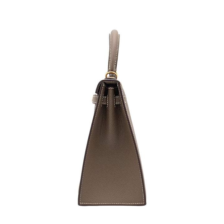 HERMÈS Kelly 25 Sellier Etoupe Epsom Gold Hardware (GHW) Stamp G