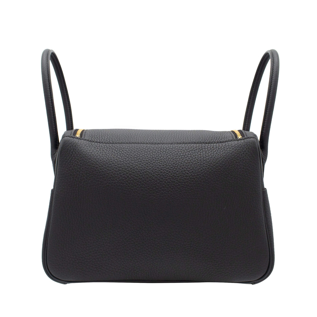 HERMÈS Lindy26 Black Clemence Gold Hardware (GHW) Stamp K