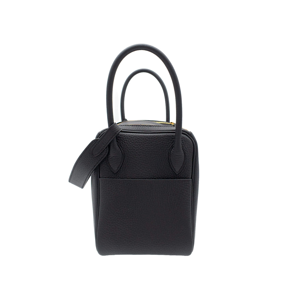 HERMÈS Lindy26 Black Clemence Gold Hardware (GHW) Stamp K