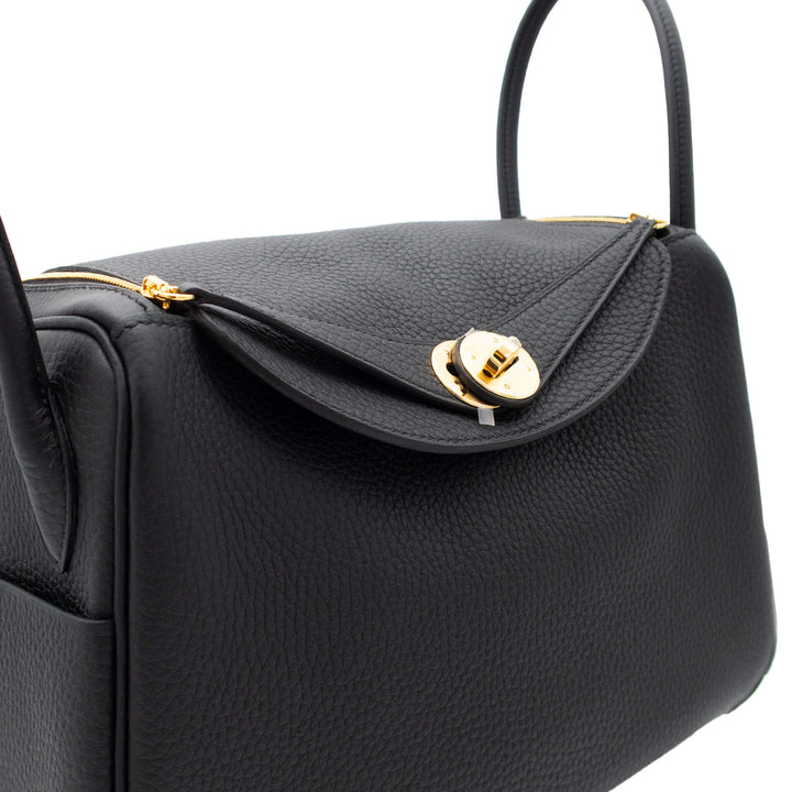 HERMÈS Lindy 26 Black Clemence Gold Hardware (GHW) Stamp G